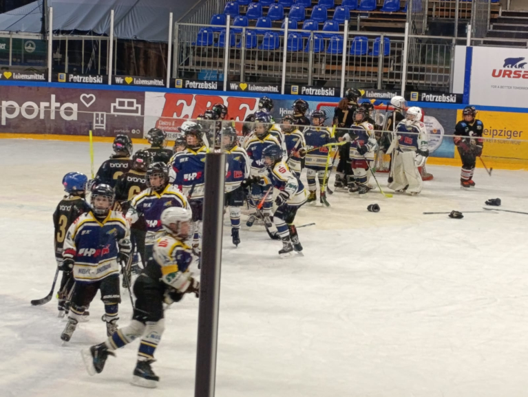 Spiel im ANONA Eisdome Leipzig