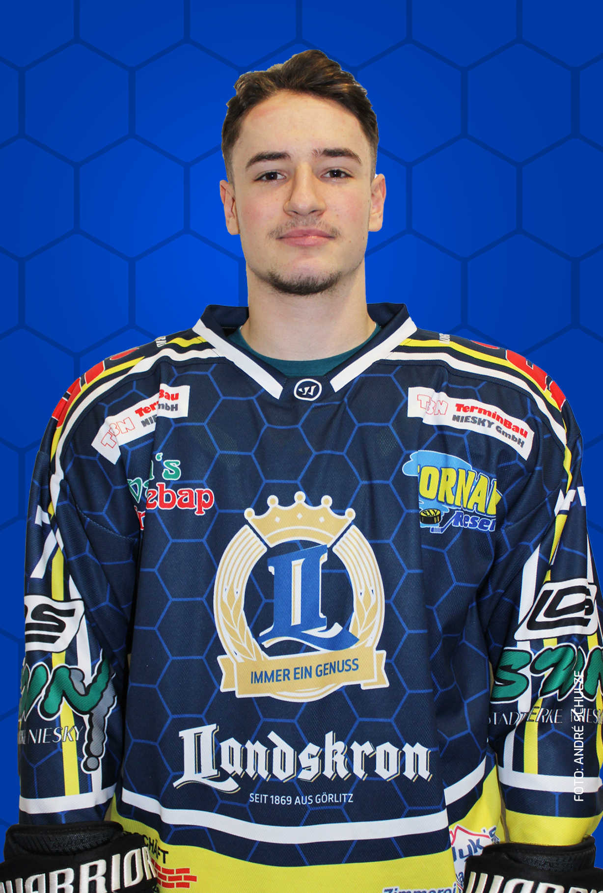 77 | Julian Kiwitz