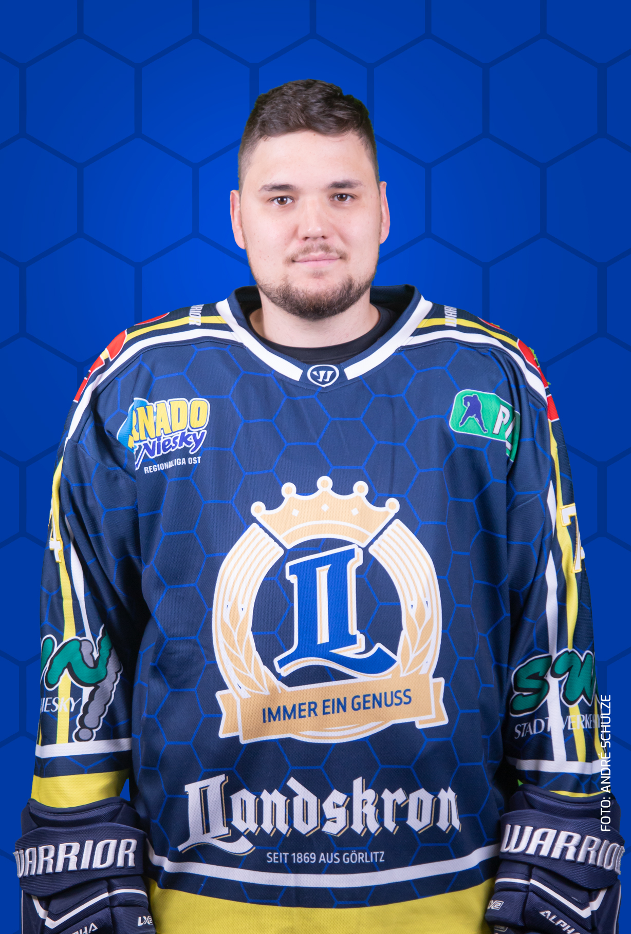 74 | Tristan Schwarz